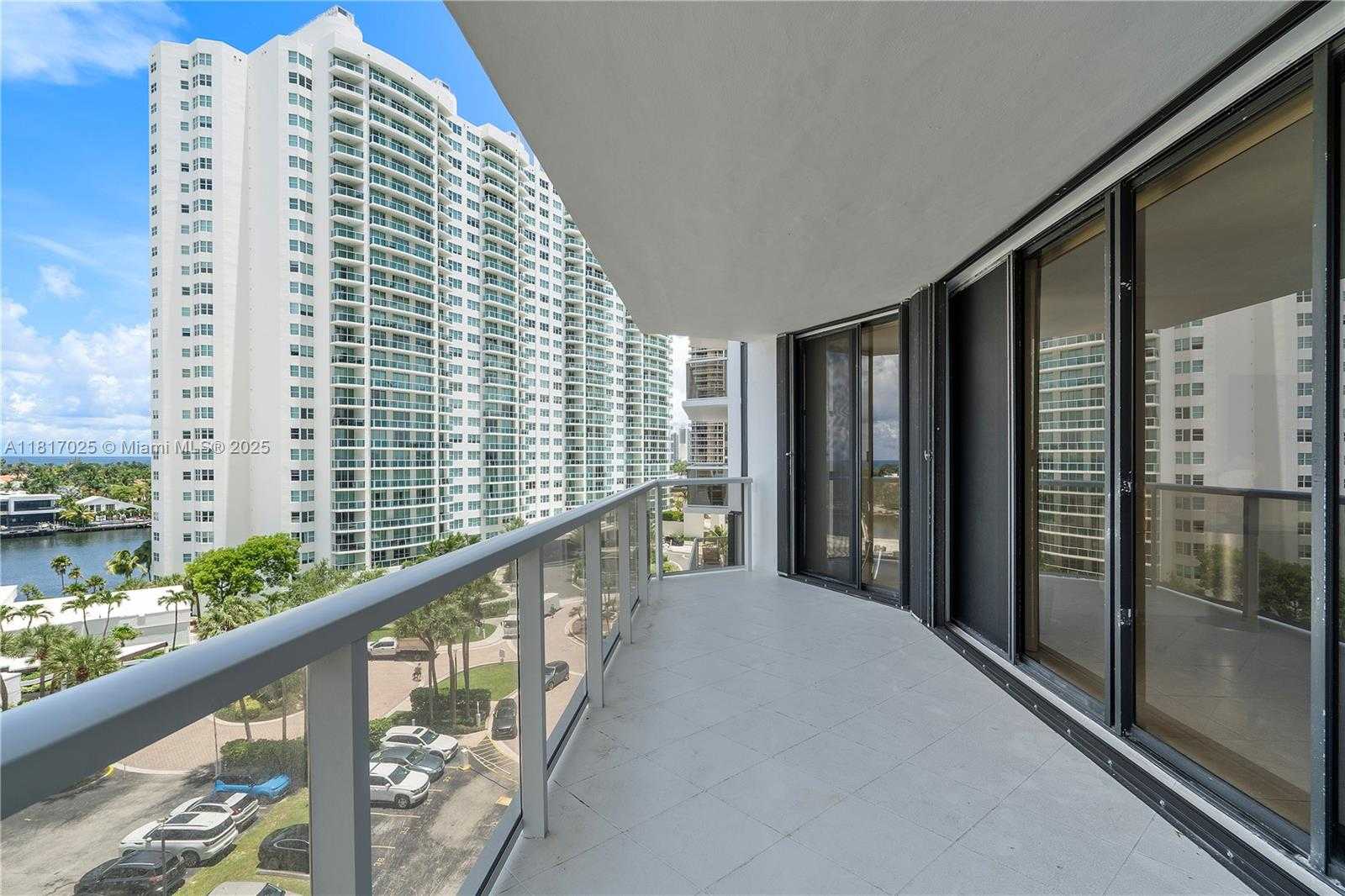 Small Image of 20281 EAST COUNTRY CLUB DR #604, Aventura Number 12