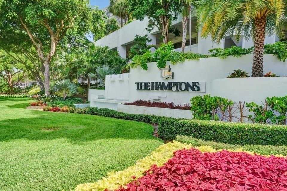 Small Image of 20281 EAST COUNTRY CLUB DR #604, Aventura Number 2