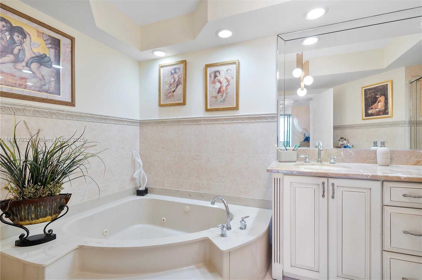 Small Image of 20281 EAST COUNTRY CLUB DR #604, Aventura Number 22