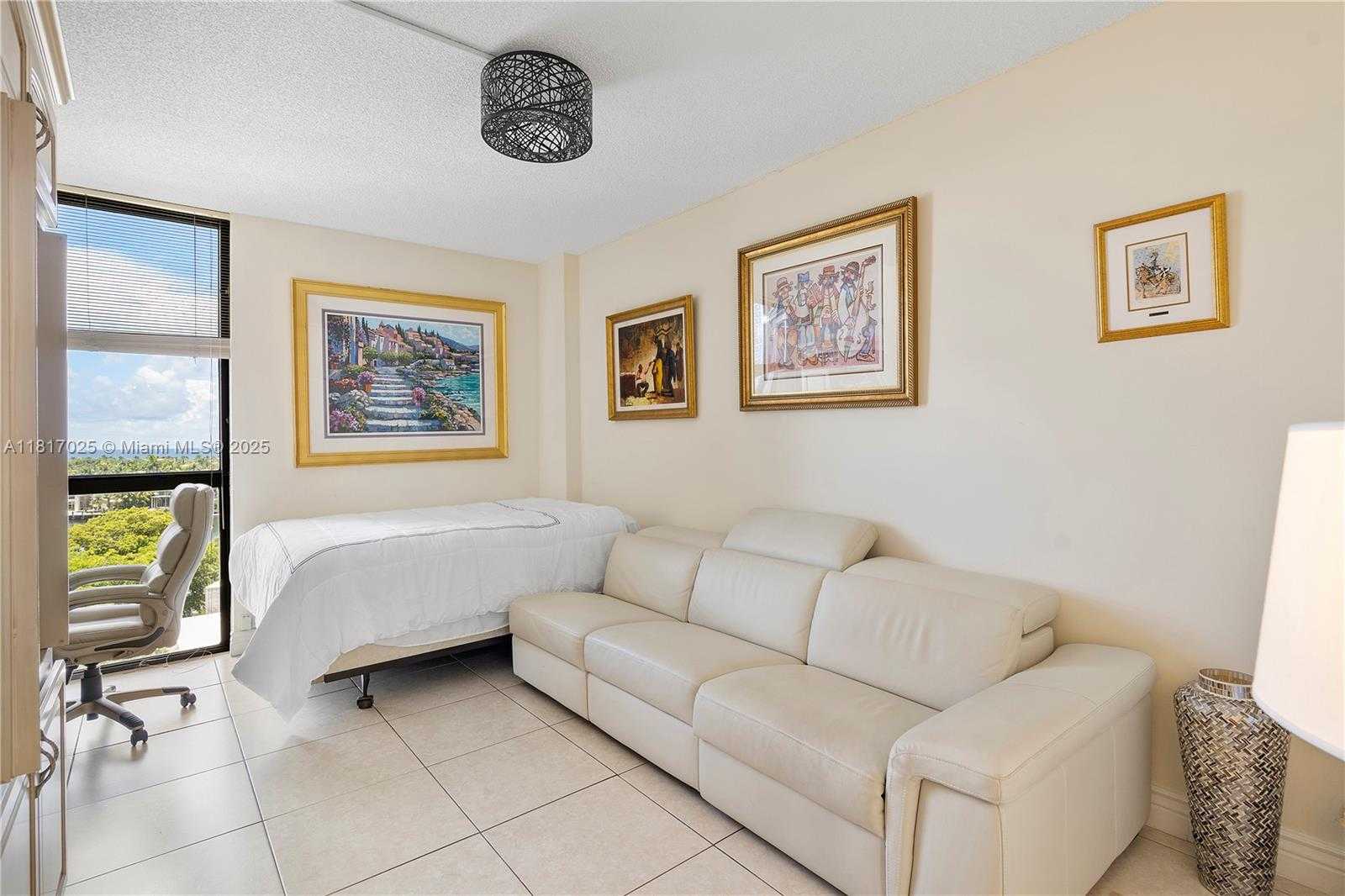 Small Image of 20281 EAST COUNTRY CLUB DR #604, Aventura Number 24
