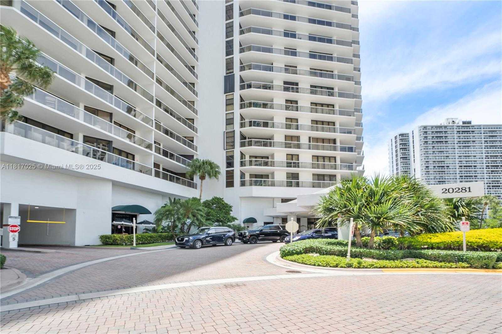 Small Image of 20281 EAST COUNTRY CLUB DR #604, Aventura Number 31