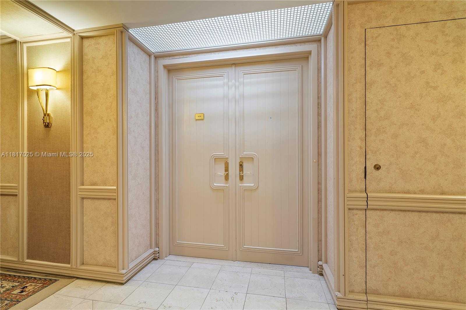 Small Image of 20281 EAST COUNTRY CLUB DR #604, Aventura Number 4