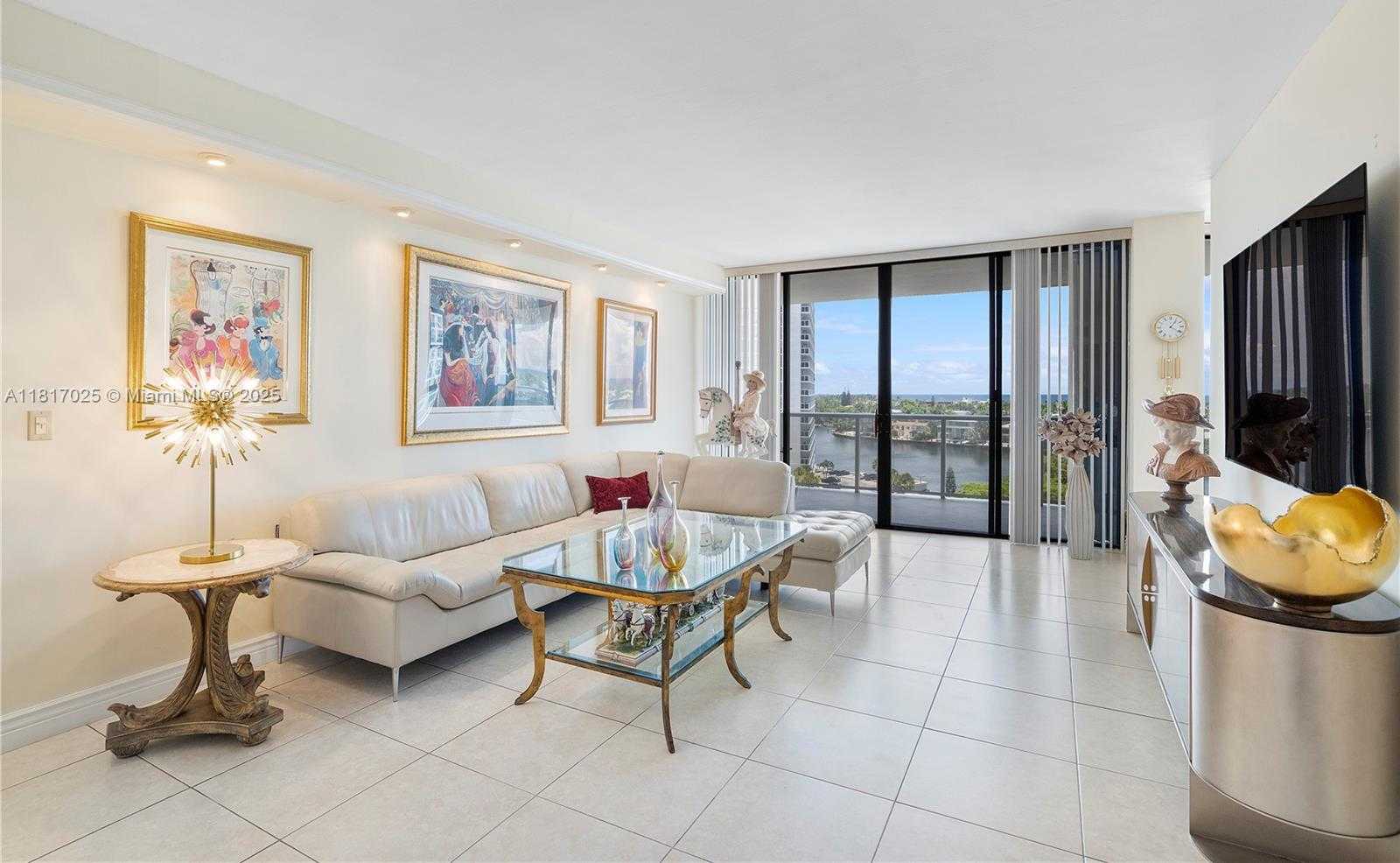 Small Image of 20281 EAST COUNTRY CLUB DR #604, Aventura Number 6