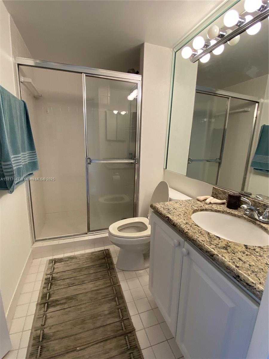 Small Image of 6422 COLLINS AVE #501, Miami Beach Number 14