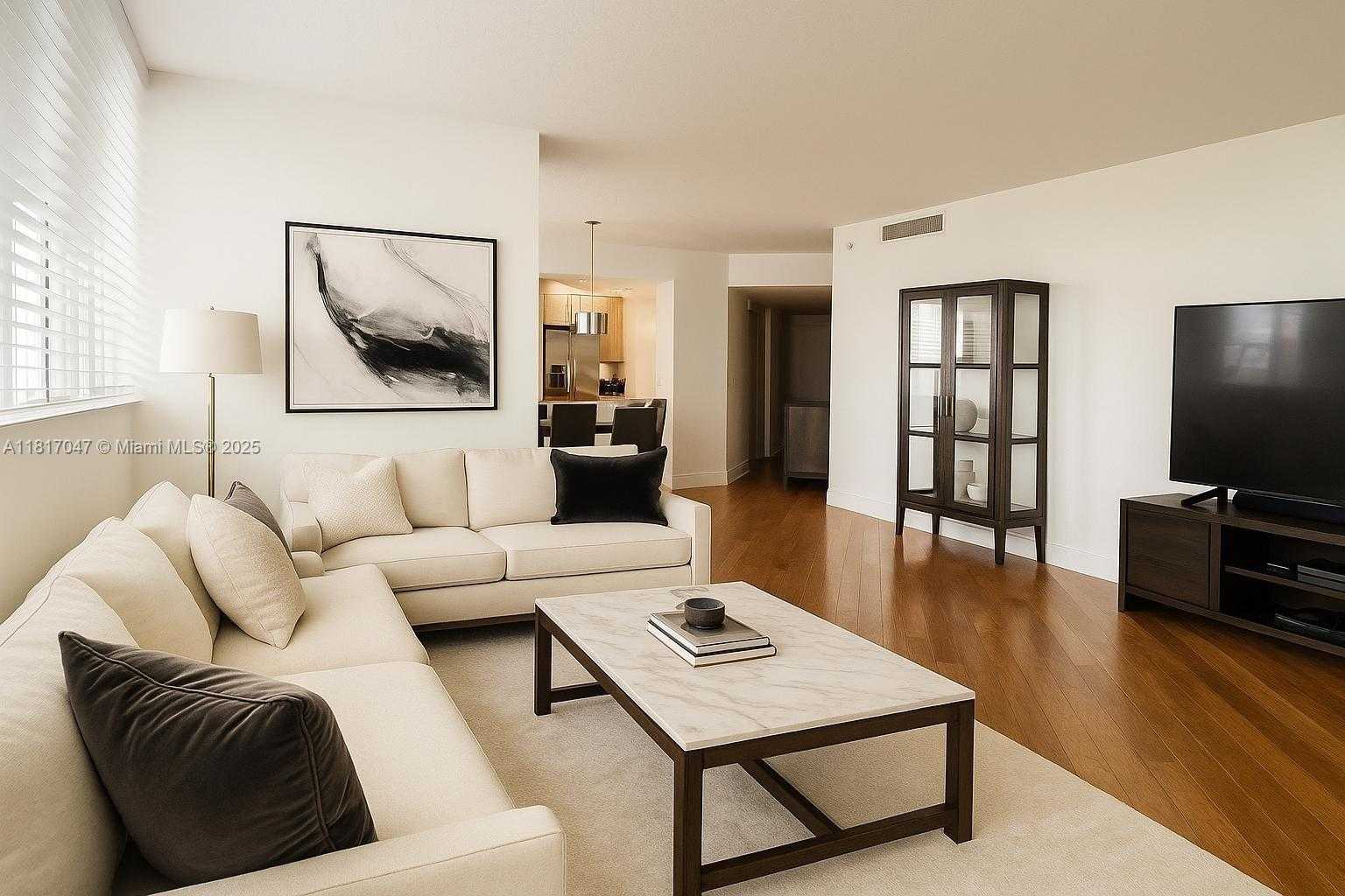 Small Image of 6422 COLLINS AVE #501, Miami Beach Number 2