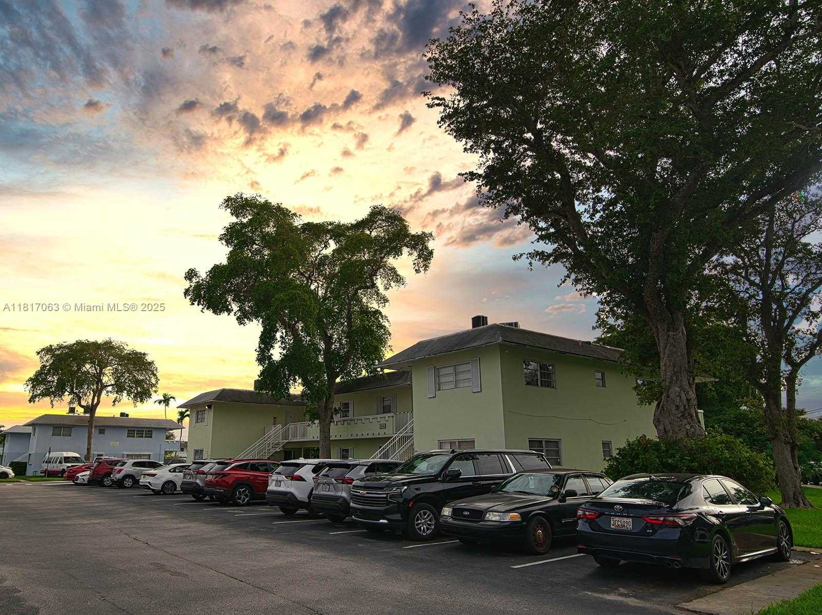 Small Image of 7530 SOUTH WEST 82ND ST #G203, Miami Number 17
