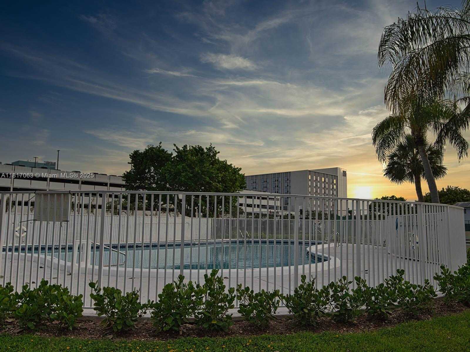 Small Image of 7530 SOUTH WEST 82ND ST #G203, Miami Number 18