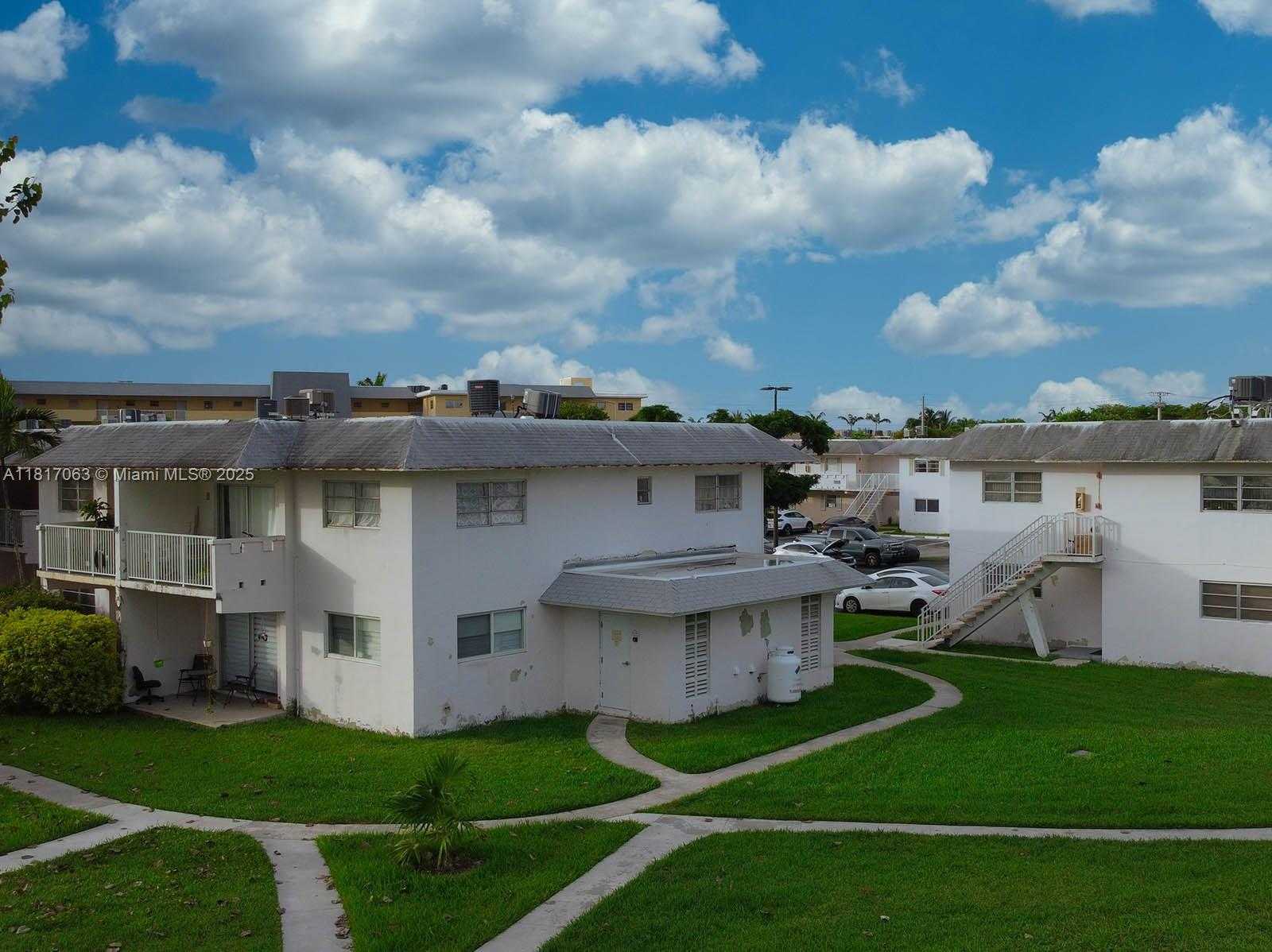 Small Image of 7530 SOUTH WEST 82ND ST #G203, Miami Number 26