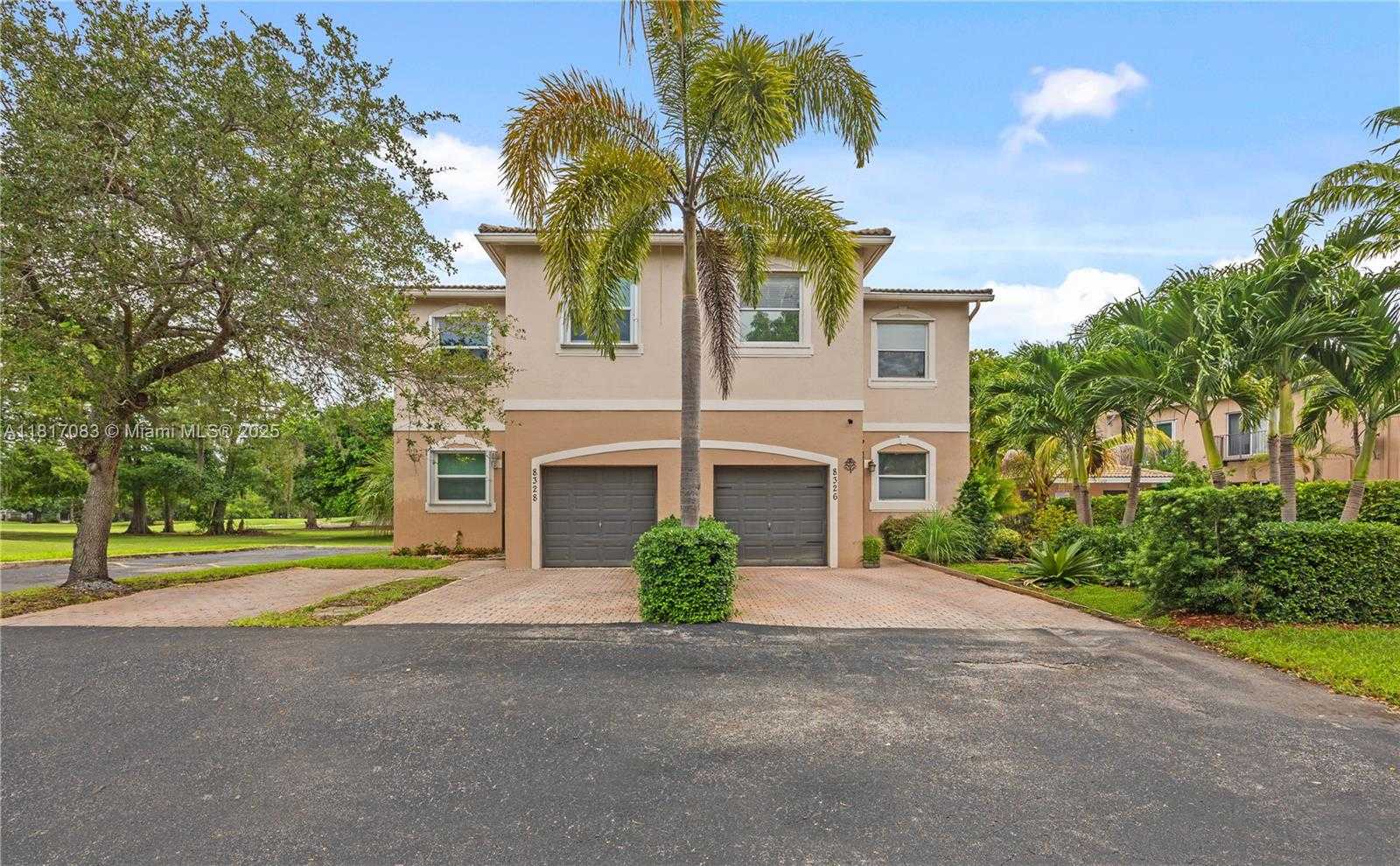 Small Image of 8328 LAGOS DE CAMPO BLVD, Tamarac Number 2