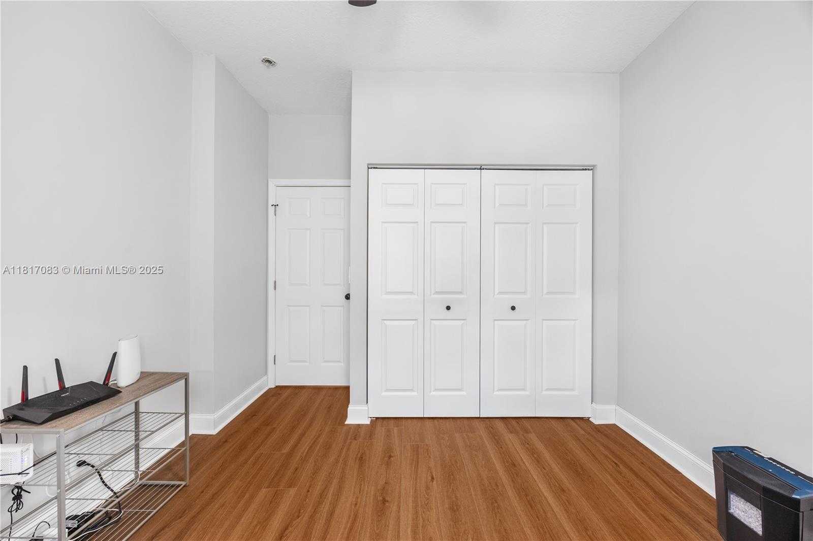 Small Image of 8328 LAGOS DE CAMPO BLVD, Tamarac Number 33