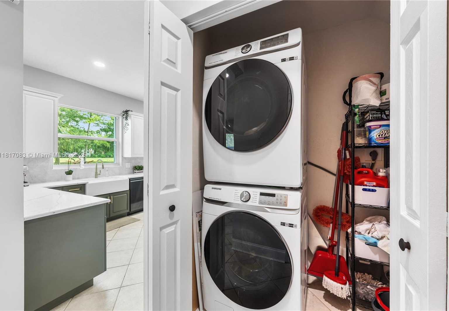 Small Image of 8328 LAGOS DE CAMPO BLVD, Tamarac Number 34