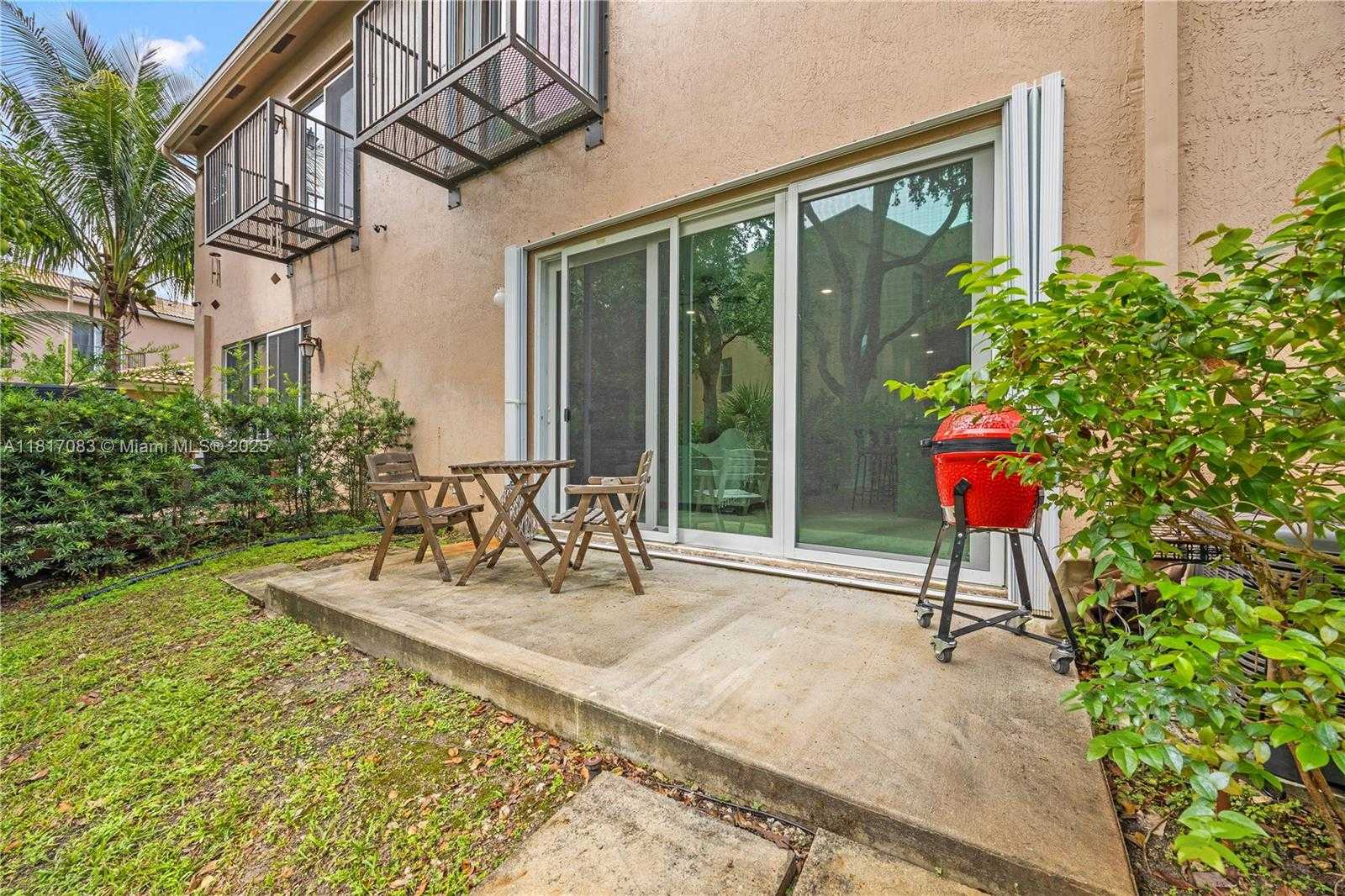 Small Image of 8328 LAGOS DE CAMPO BLVD, Tamarac Number 36