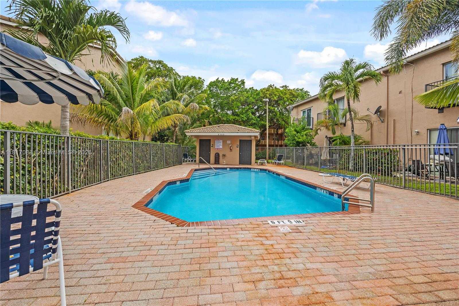 Small Image of 8328 LAGOS DE CAMPO BLVD, Tamarac Number 41