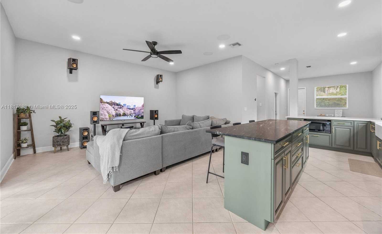 Small Image of 8328 LAGOS DE CAMPO BLVD, Tamarac Number 8