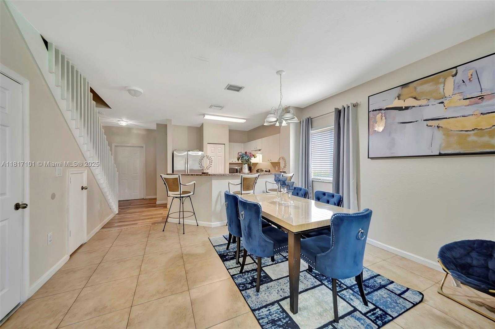 Small Image of 530 SAINT MICHELLE WAY, Margate Number 12