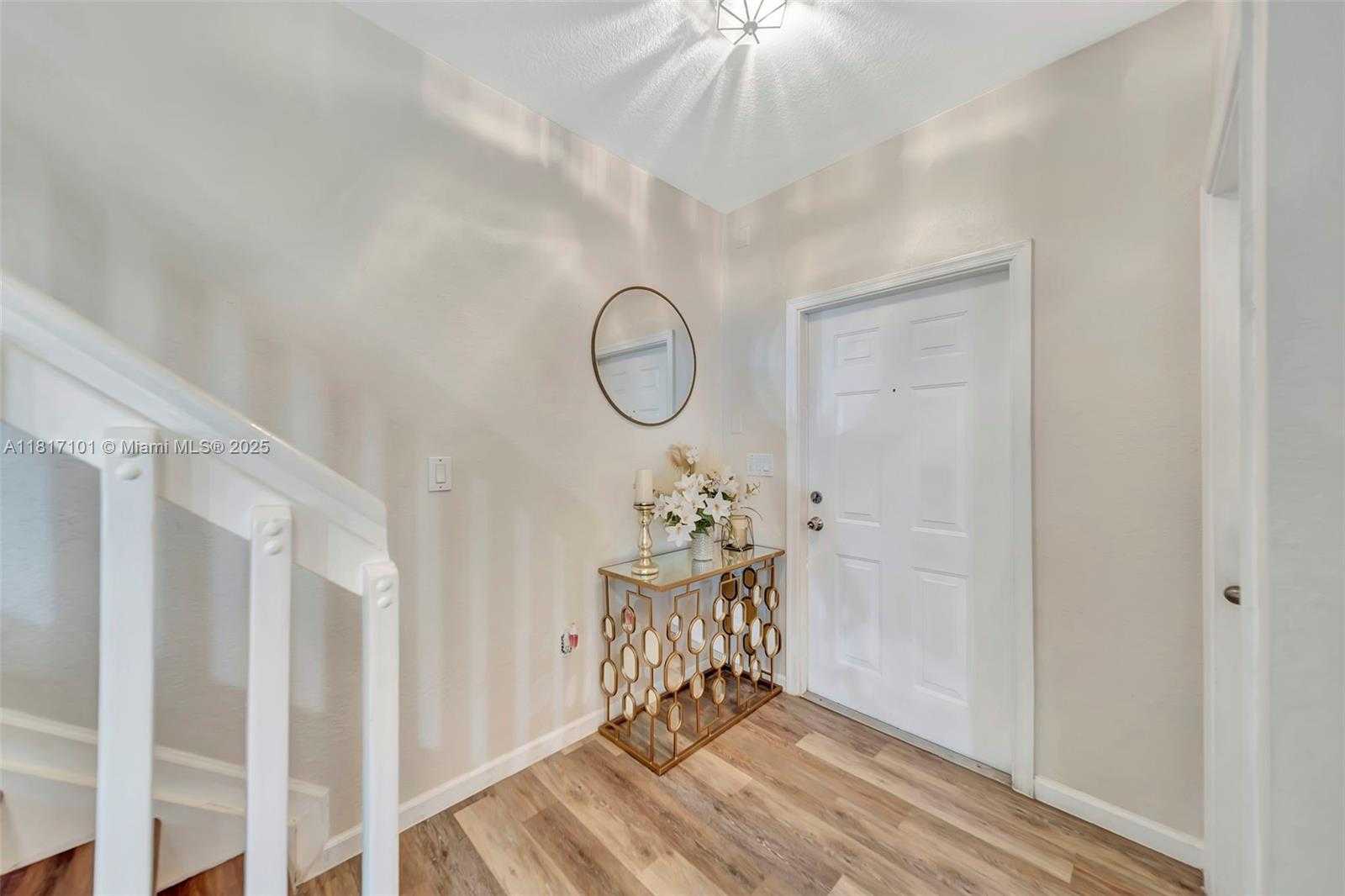 Small Image of 530 SAINT MICHELLE WAY, Margate Number 3