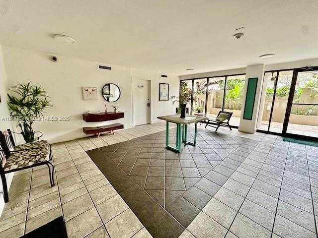 Small Image of 110 SALAMANCA AVE #207, Coral Gables Number 12