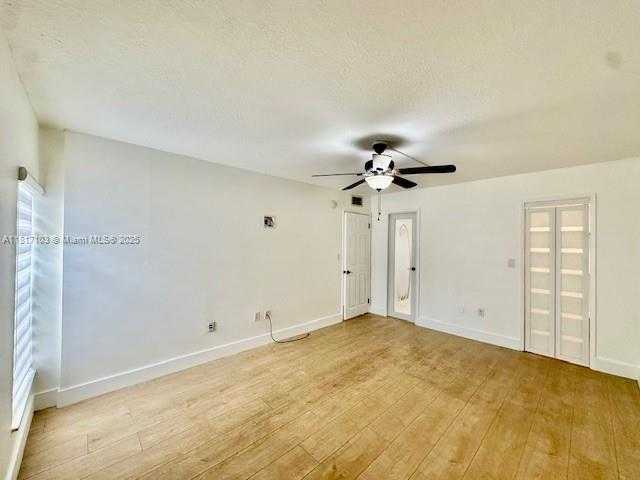 Small Image of 110 SALAMANCA AVE #207, Coral Gables Number 18
