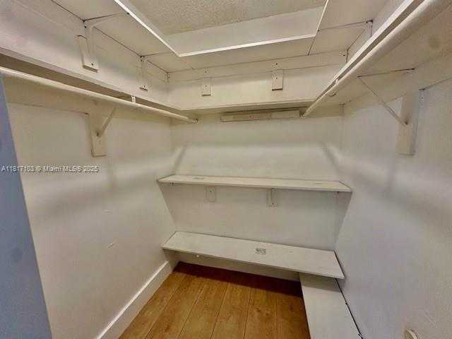 Small Image of 110 SALAMANCA AVE #207, Coral Gables Number 21