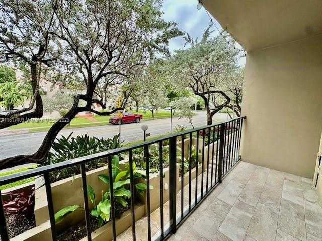 Small Image of 110 SALAMANCA AVE #207, Coral Gables Number 30