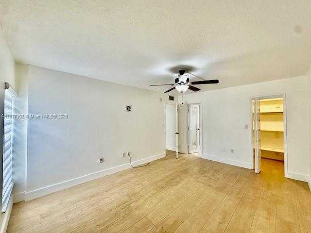 Small Image of 110 SALAMANCA AVE #207, Coral Gables Number 8