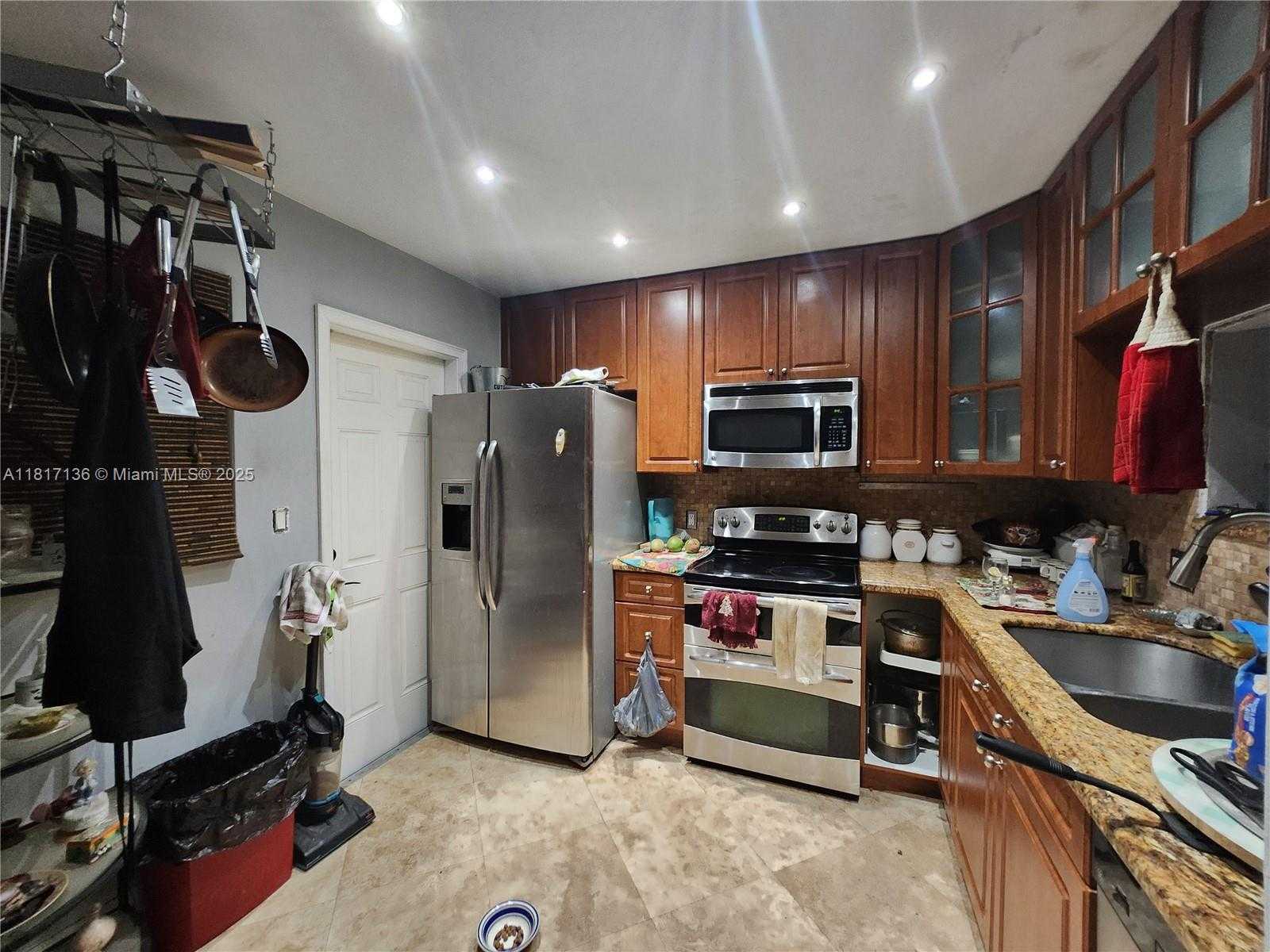 Small Image of 4310 NORTH WEST 12TH CT #108, Lauderhill Number 3