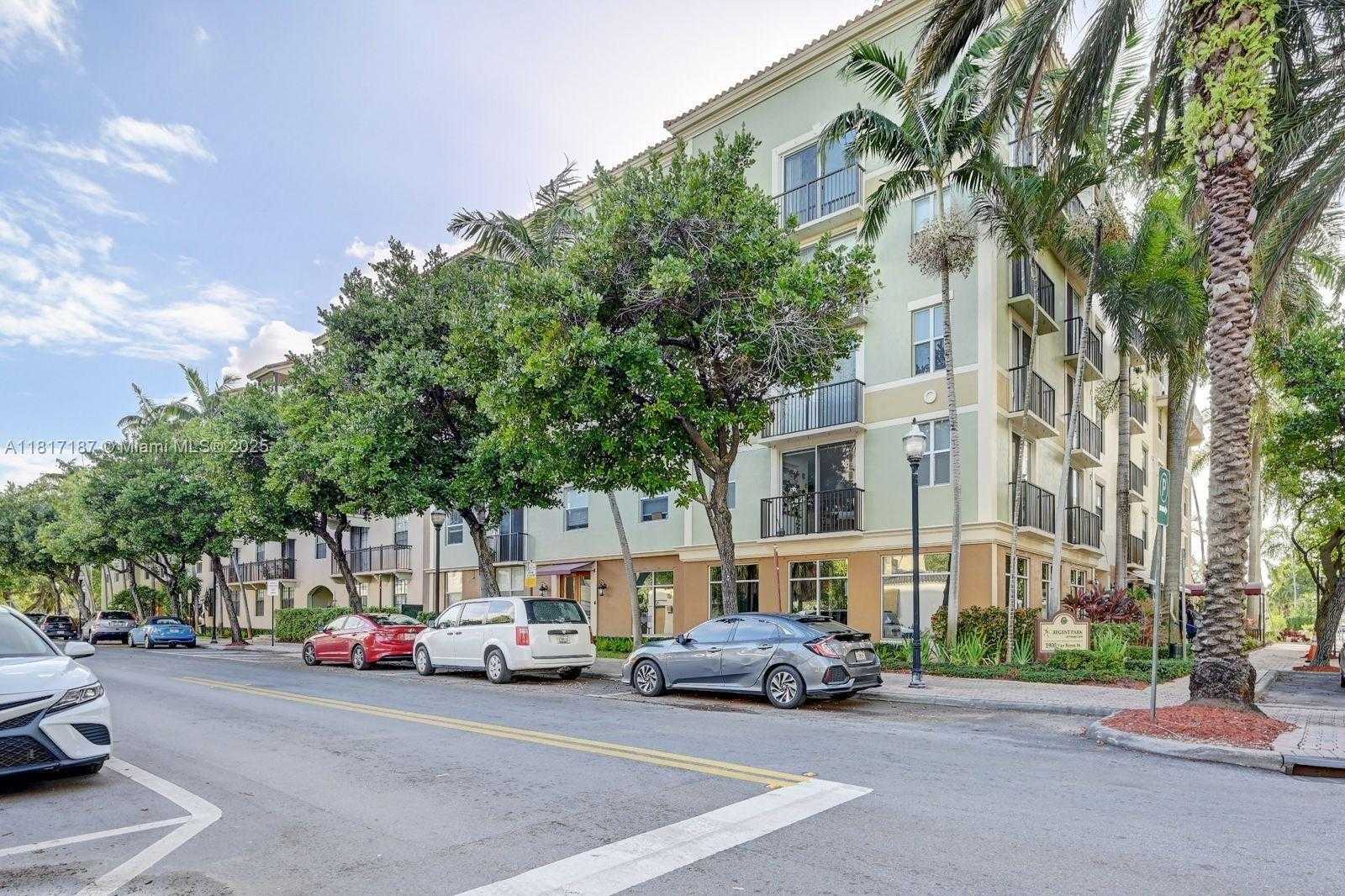 Small Image of 1900 VAN BUREN ST #407B, Hollywood Number 26