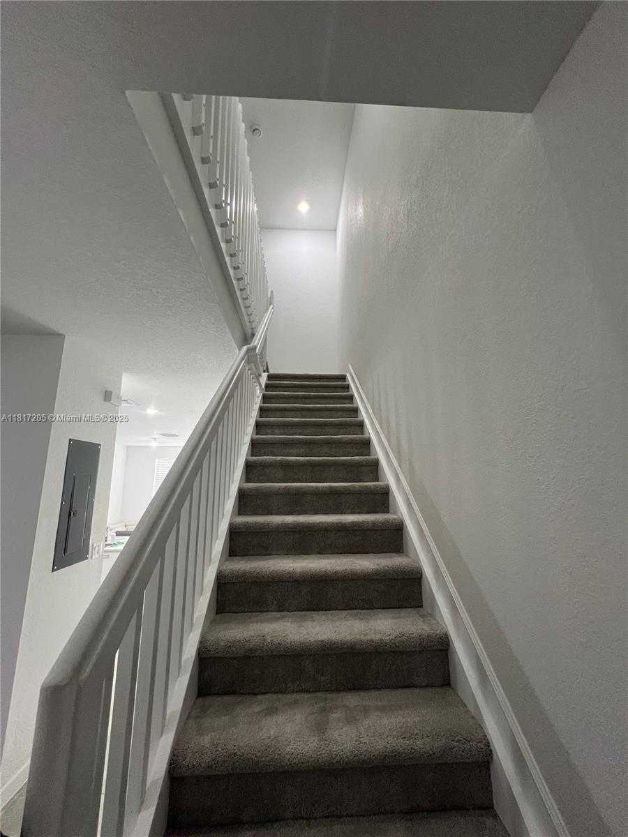 Small Image of 12142 NORTH WEST 24TH CT, North Miami Number 7