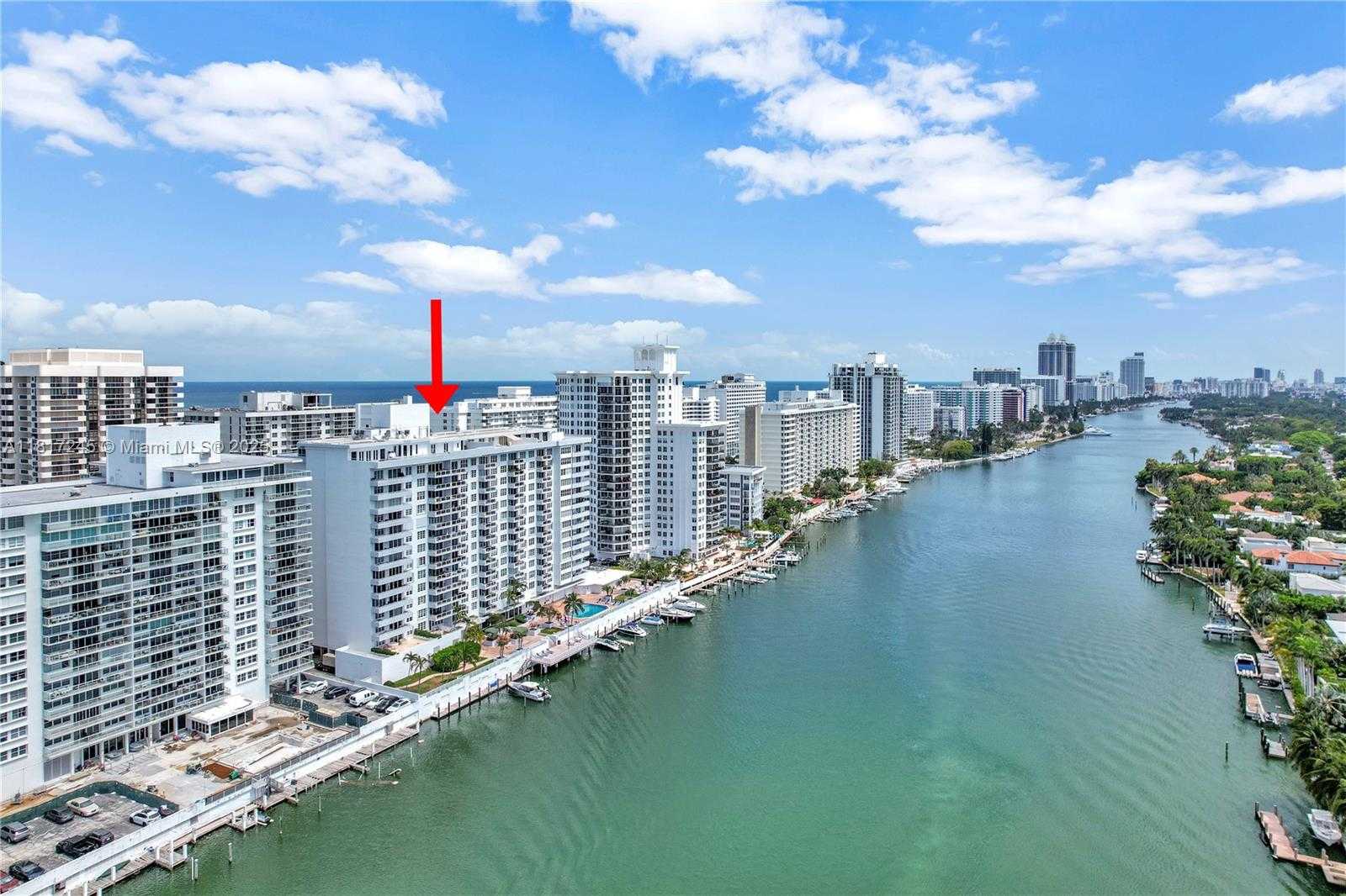 Small Image of 5700 COLLINS AVE #7A, Miami Beach Number 17