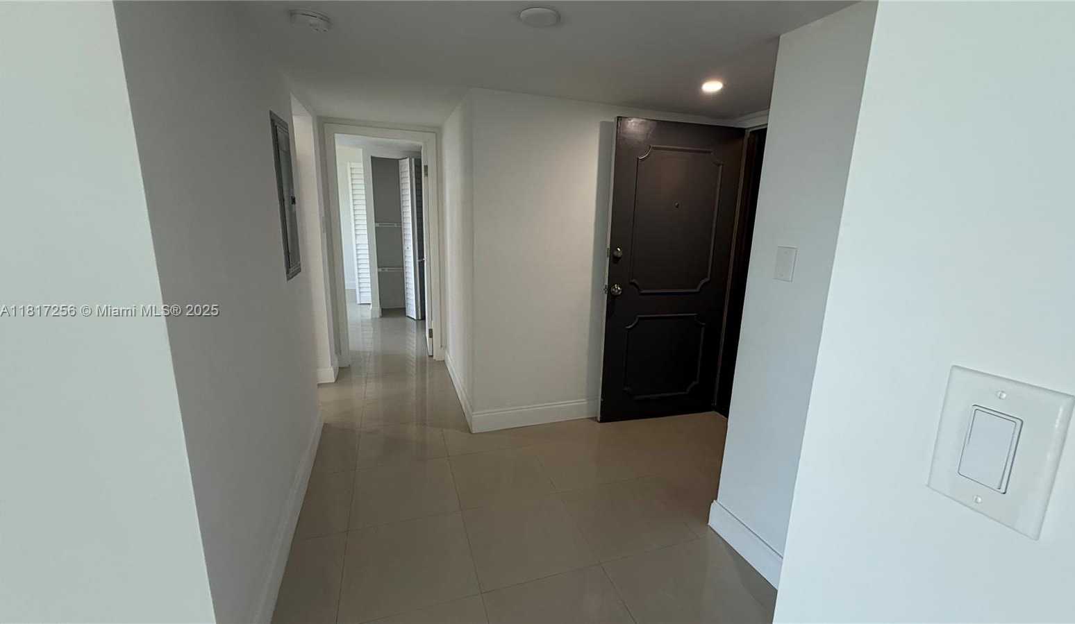Small Image of 16546 NORTH EAST 26TH AVE #4H, North Miami Beach Number 12