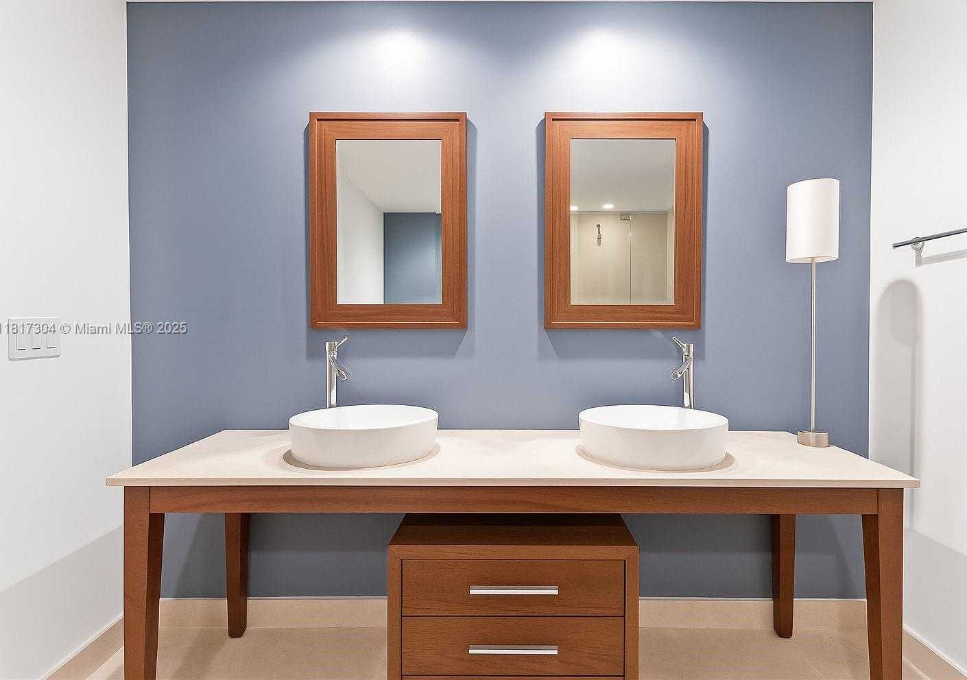 Small Image of 495 BRICKELL AVE #5104, Miami Number 13