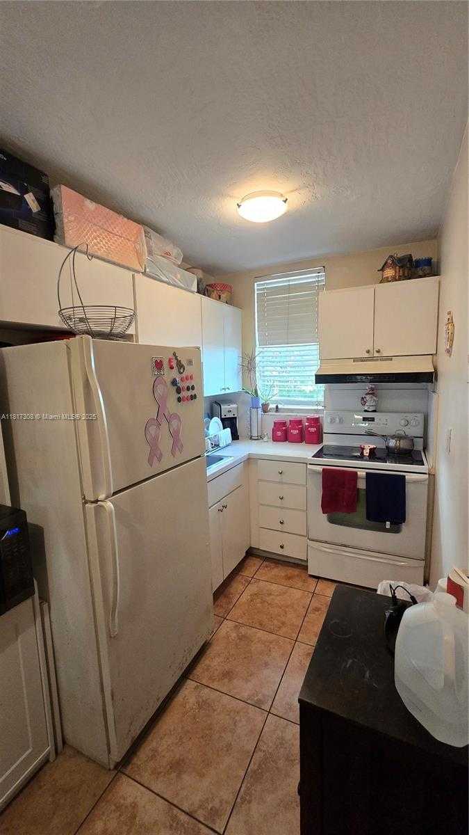 Small Image of 13655 NORTH EAST 10TH AVE #108, North Miami Number 15