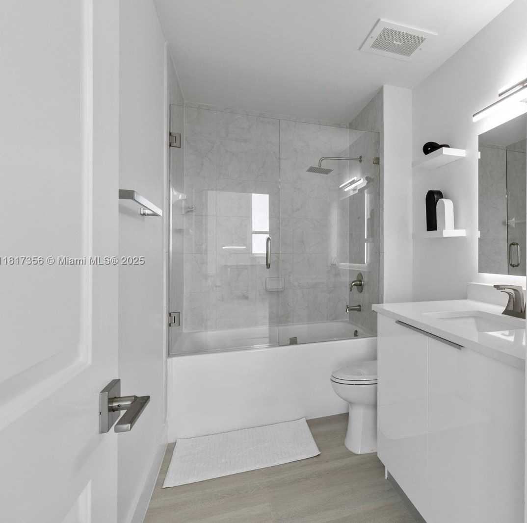 Small Image of 133 NORTH EAST 2ND AVE #2712, Miami Number 12
