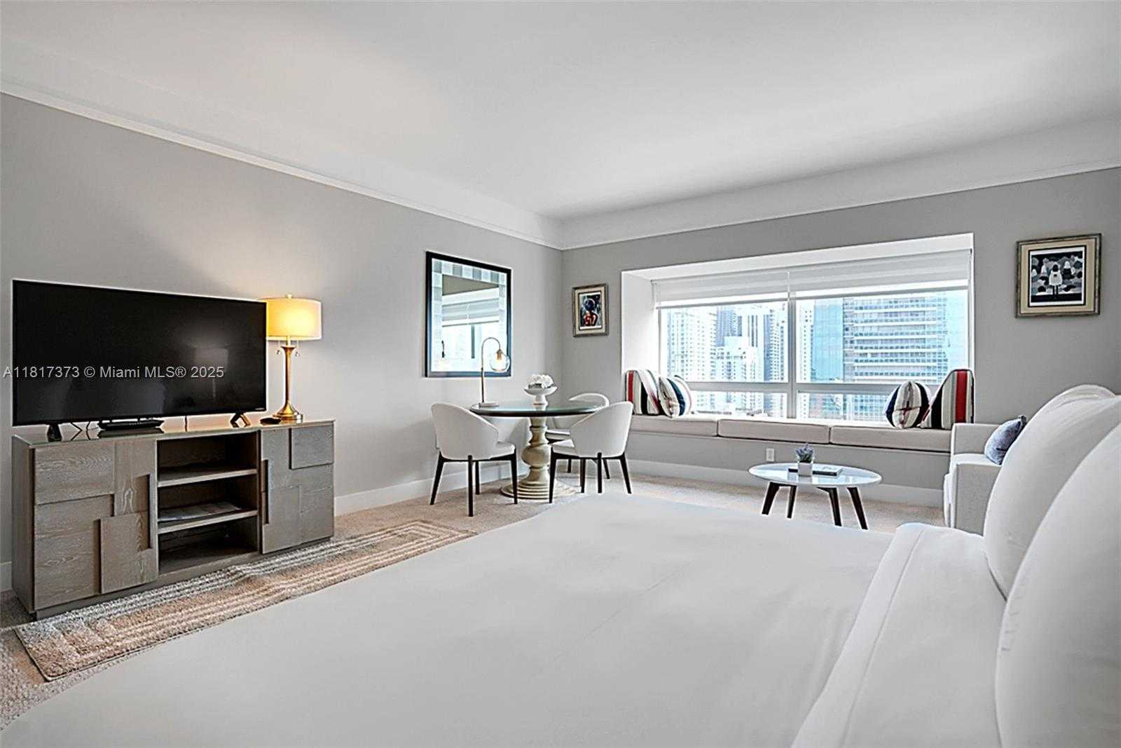 Small Image of 1435 BRICKELL AVE #3111, Miami Number 5