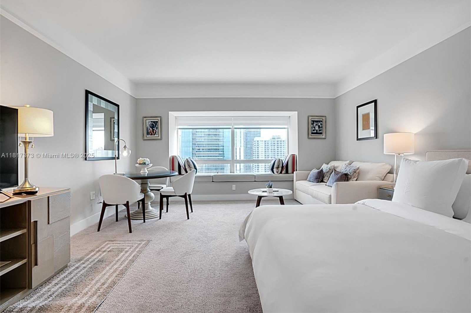 Small Image of 1435 BRICKELL AVE #3111, Miami Number 6