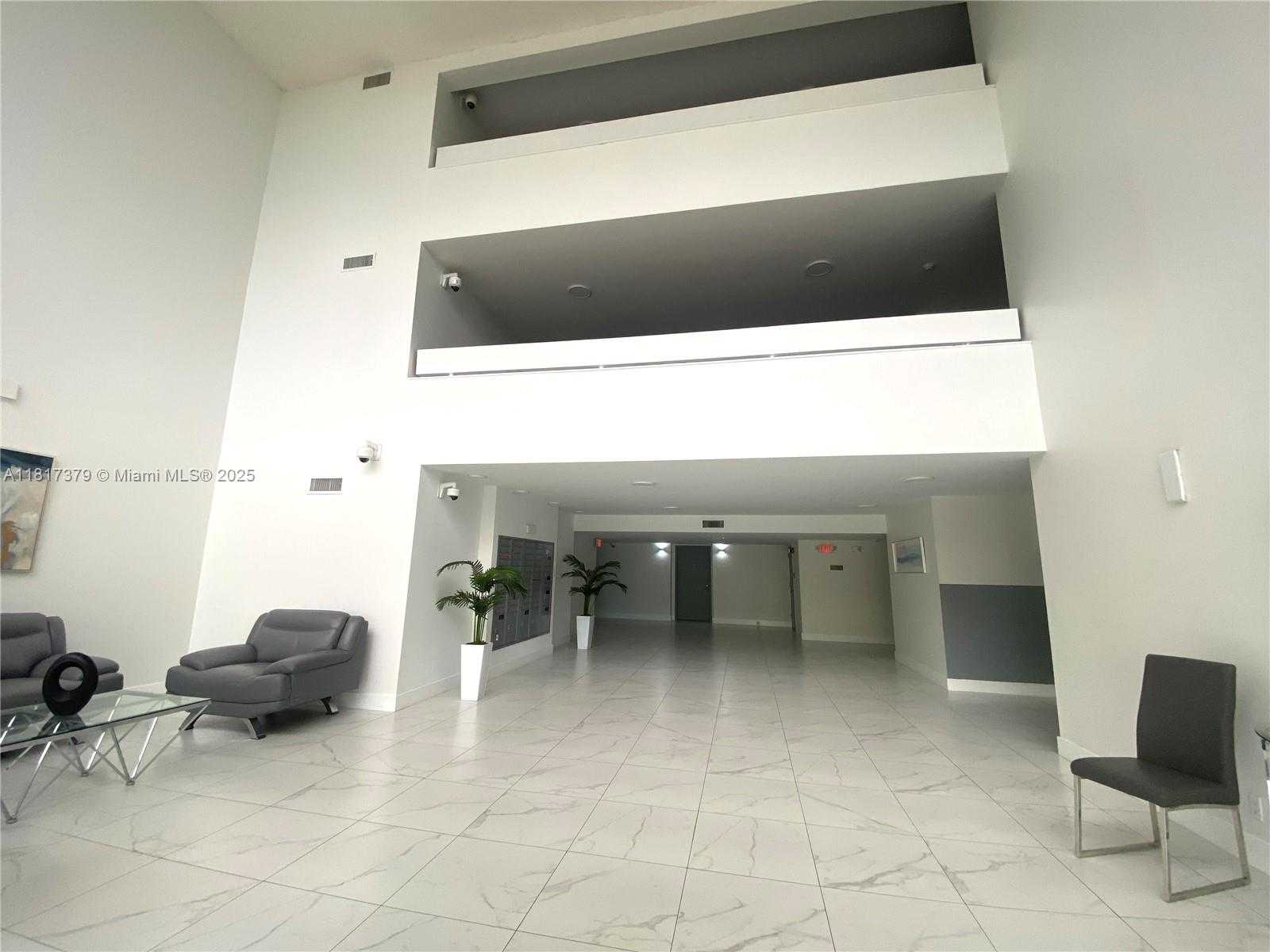 Small Image of 16500 GOLF CLUB RD #306, Weston Number 42