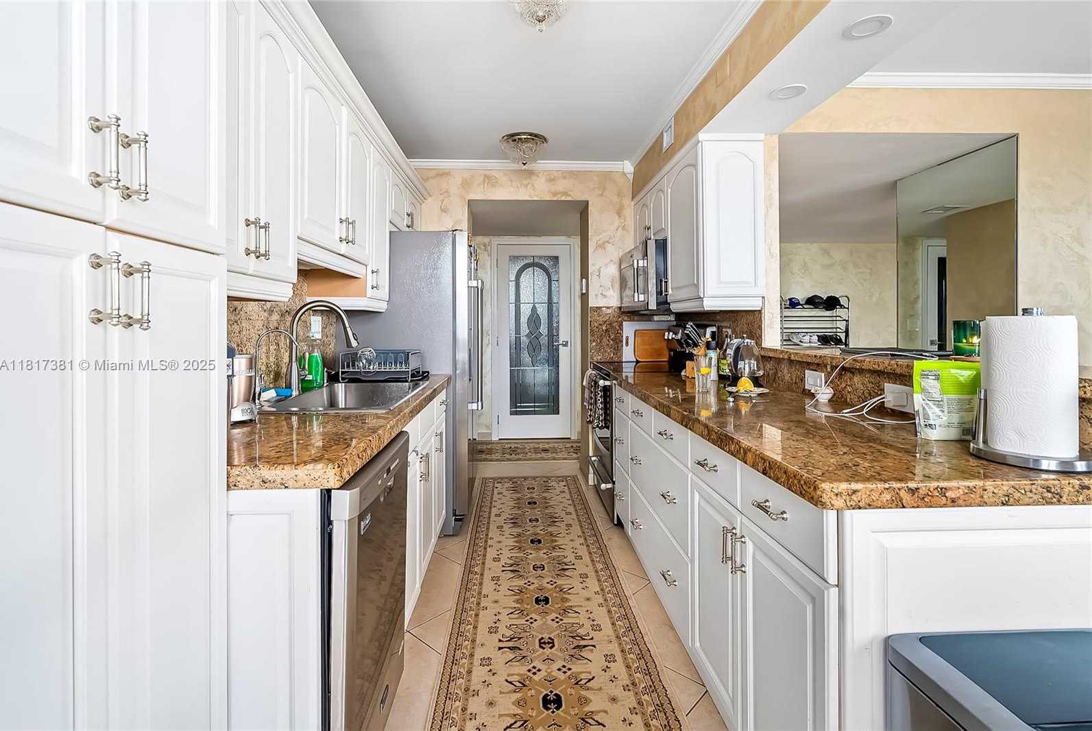 Small Image of 250 174TH ST #1704, Sunny Isles Beach Number 3