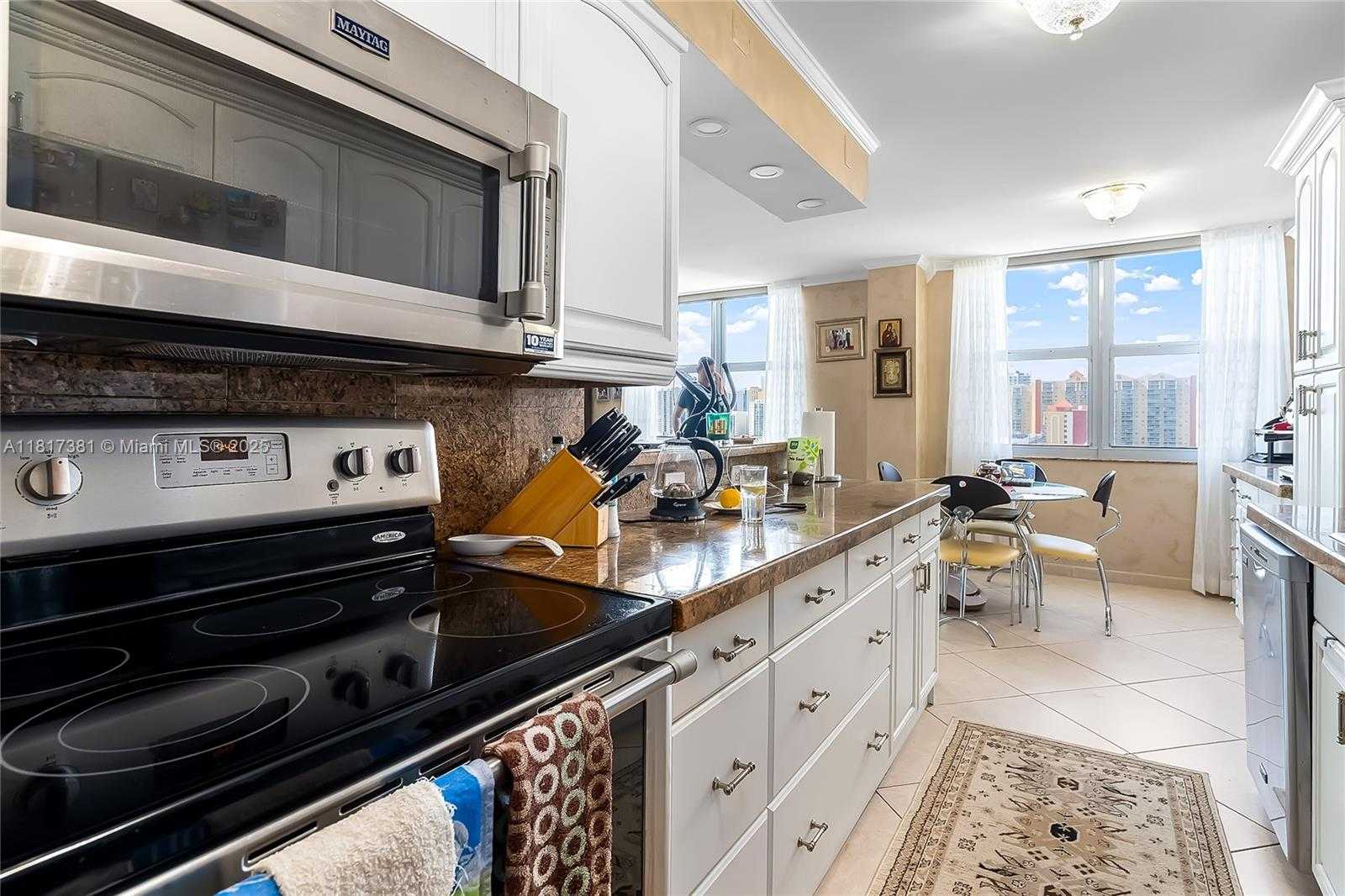 Small Image of 250 174TH ST #1704, Sunny Isles Beach Number 5