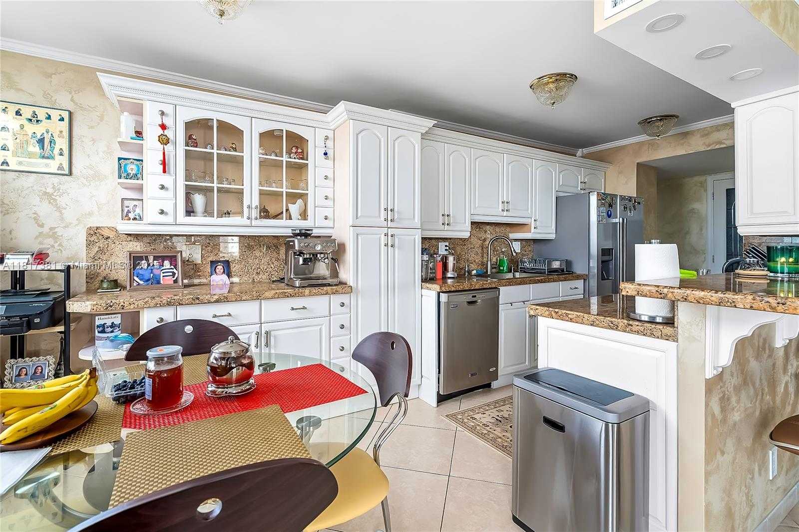 Small Image of 250 174TH ST #1704, Sunny Isles Beach Number 8