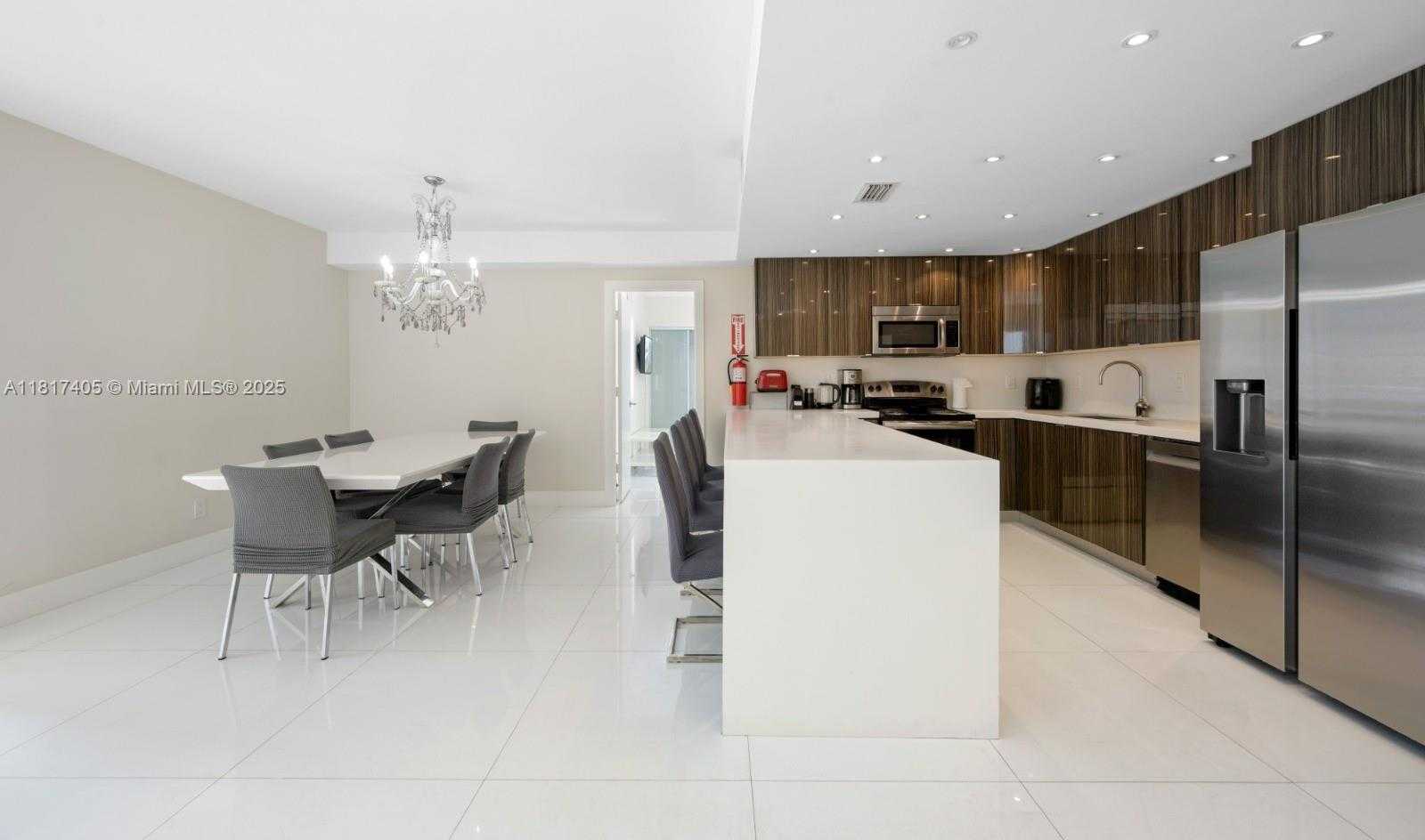 Small Image of 19370 COLLINS AVE #916, Sunny Isles Beach Number 7