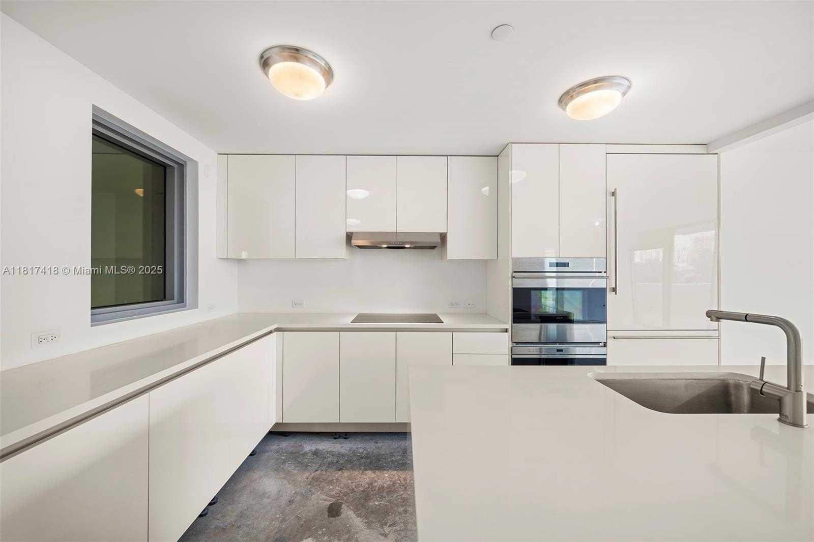 Small Image of 1201 20TH ST #310, Miami Beach Number 3