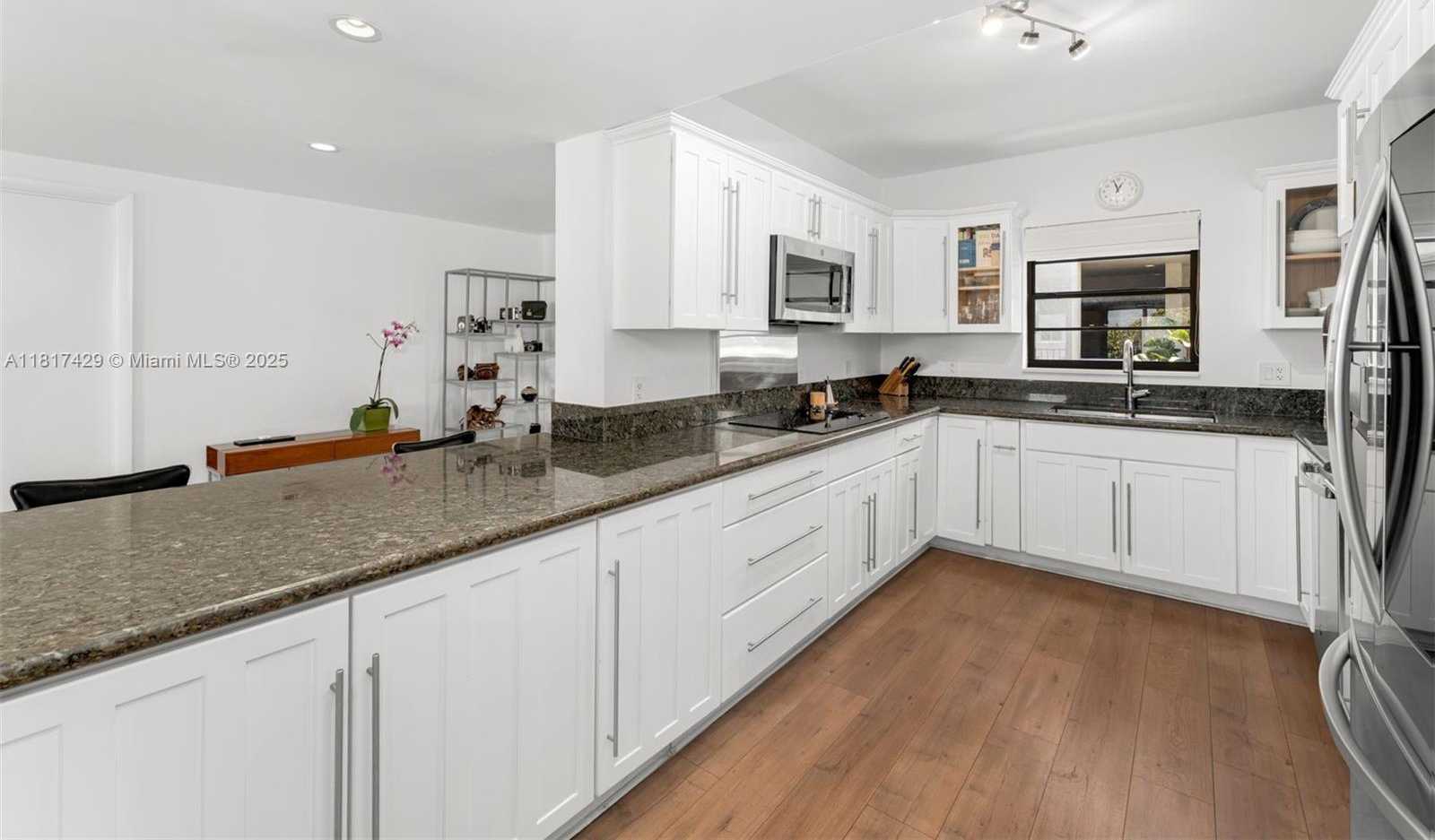 Small Image of 141 CRANDON BLVD #446, Key Biscayne Number 12