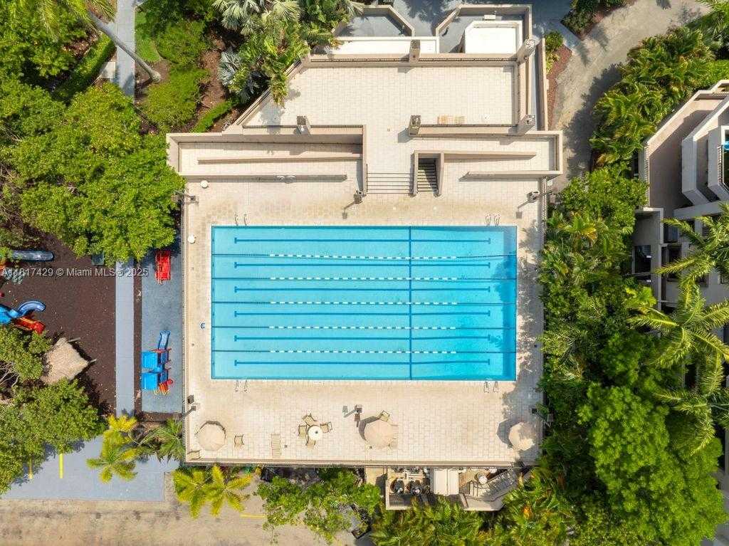Small Image of 141 CRANDON BLVD #446, Key Biscayne Number 30