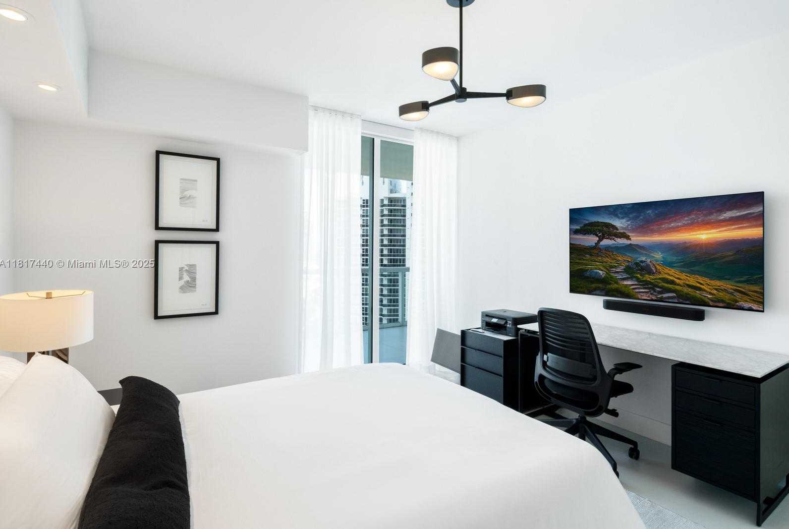 Small Image of 450 ALTON RD #2007, Miami Beach Number 19