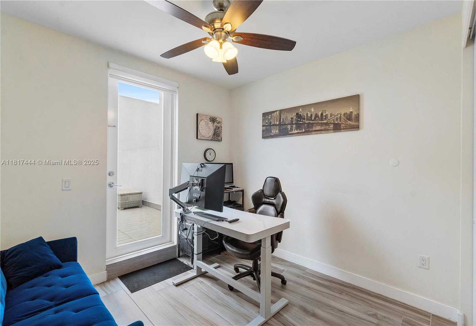 Small Image of 10540 NW 63rd Terrace, Doral, FL 33178, USA Number 23