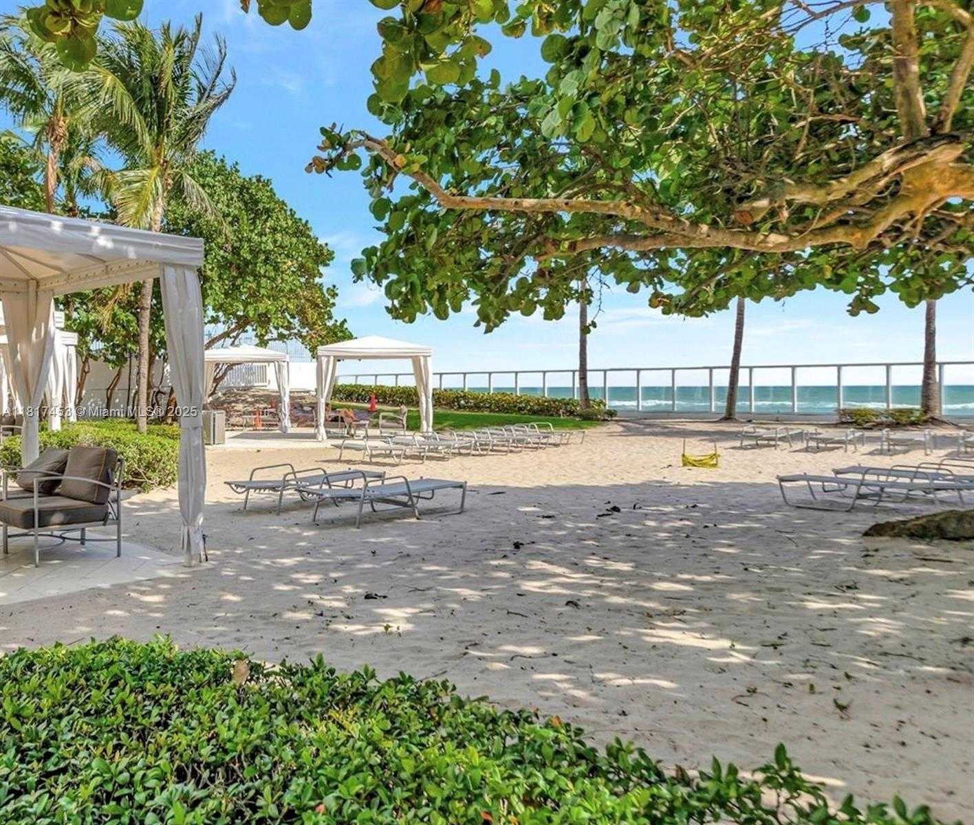 Small Image of 3001 SOUTH OCEAN DR #1007, Hollywood Number 9
