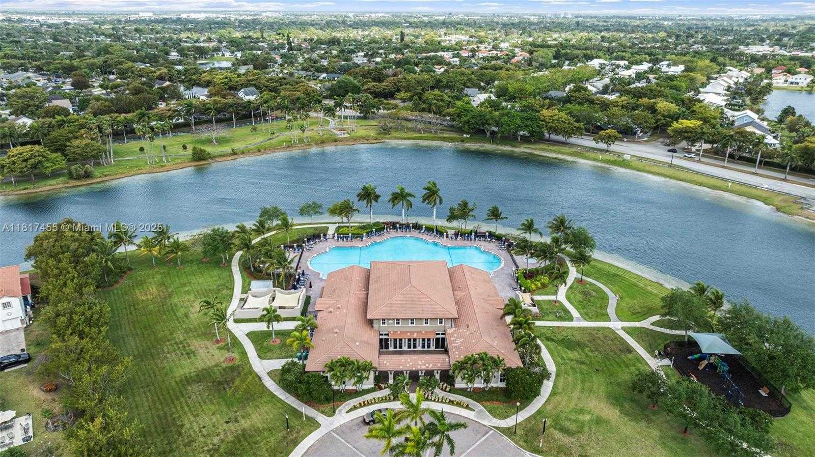 Small Image of 22791 SW 88th Pl, Cutler Bay, FL 33190, USA Number 40