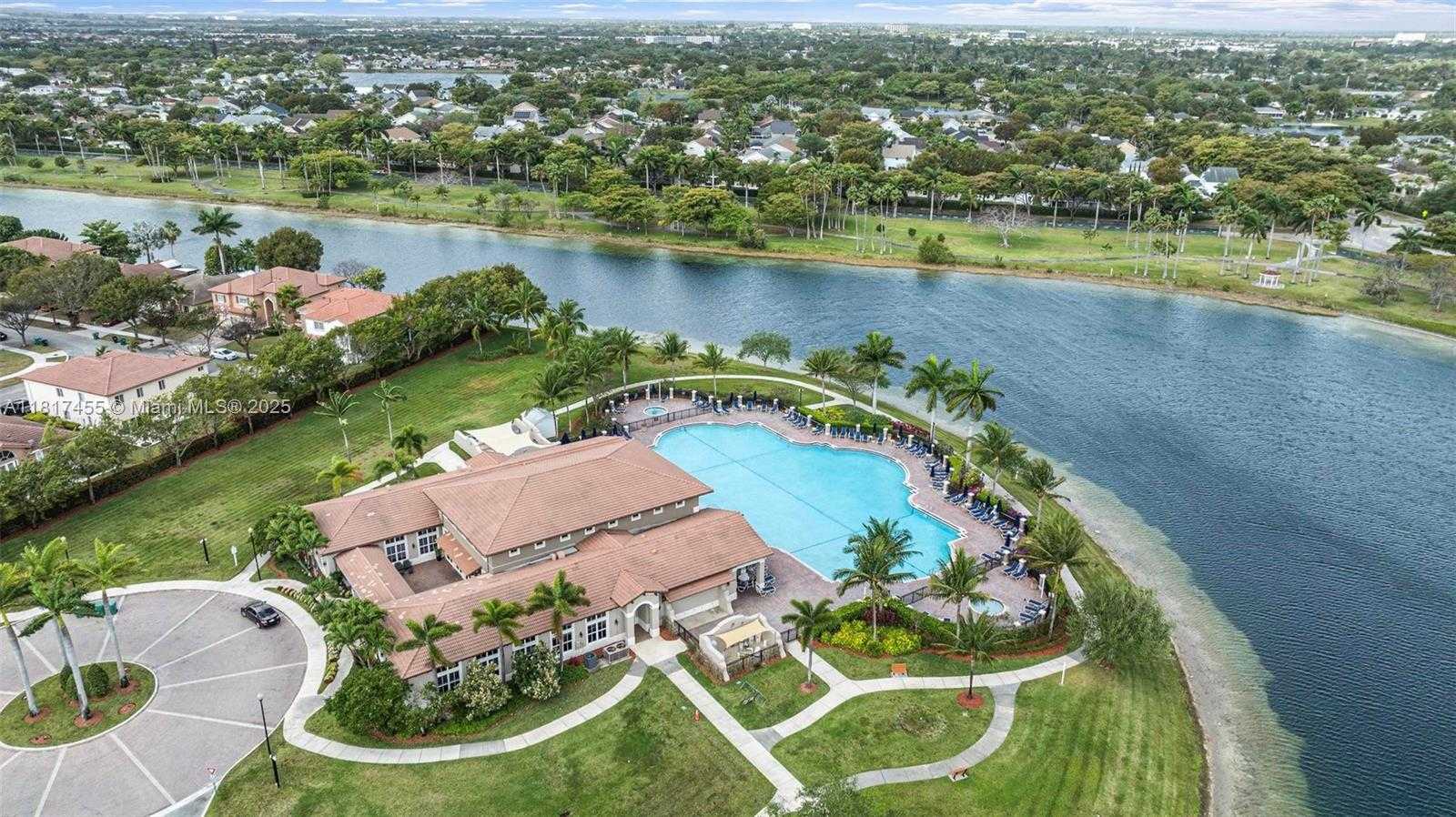 Small Image of 22791 SW 88th Pl, Cutler Bay, FL 33190, USA Number 41
