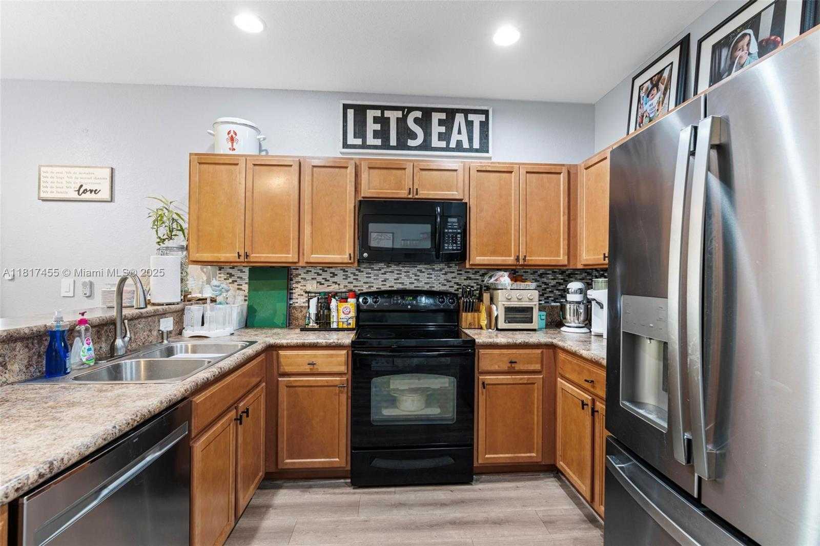 Small Image of 22791 SW 88th Pl, Cutler Bay, FL 33190, USA Number 9