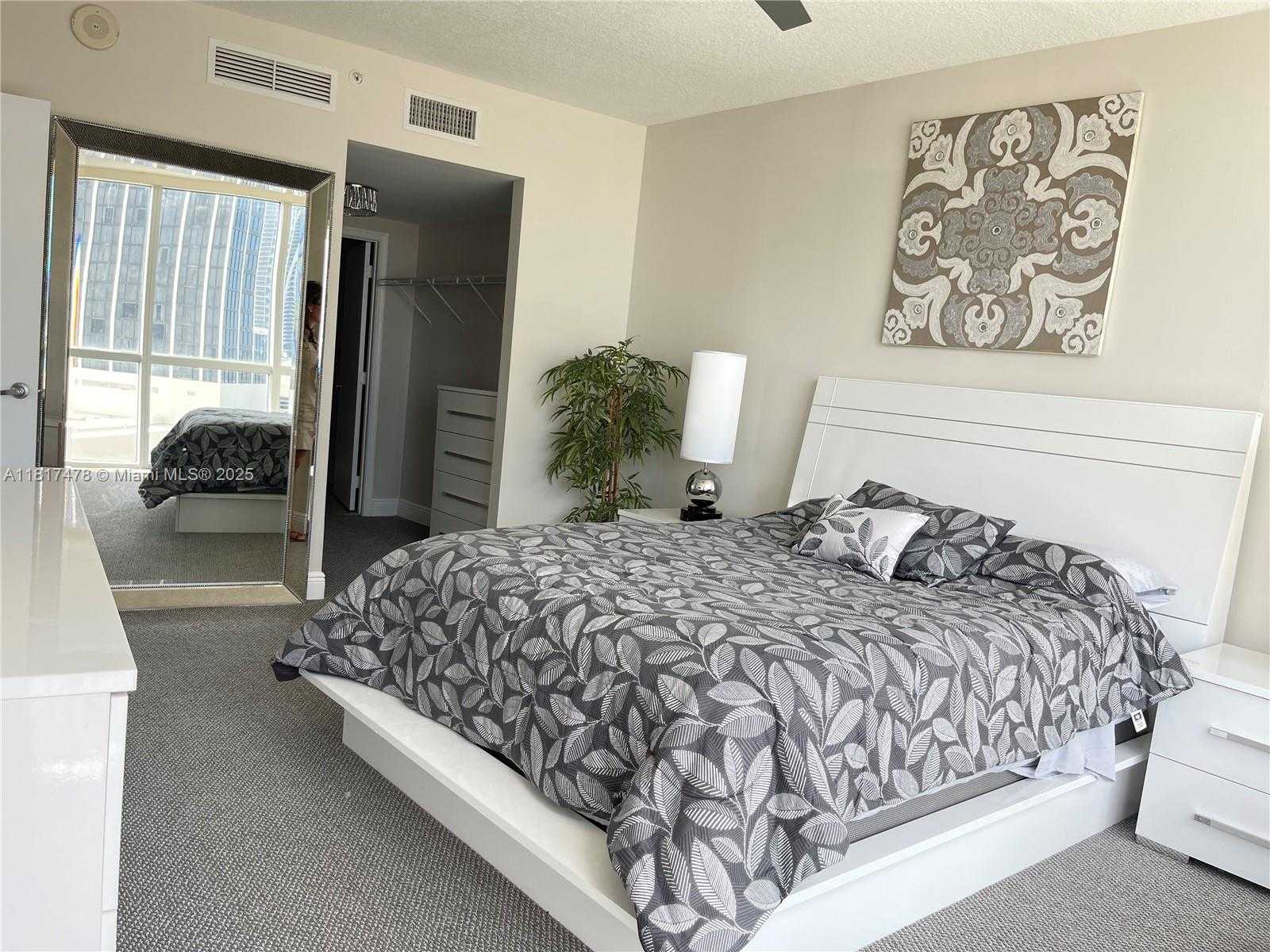 Small Image of 1750 NORTH BAYSHORE DR #1414, Miami Number 15